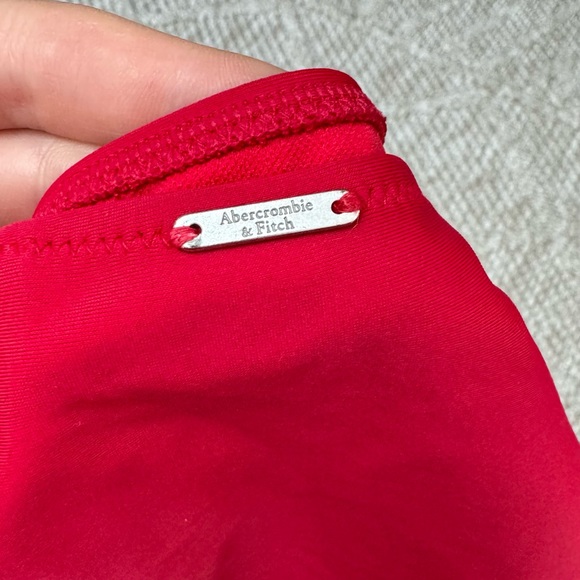 Abercrombie and Fitch Tropical Two Piece Bikini Women’s Large-top M-bottoms - Picture 4 of 5